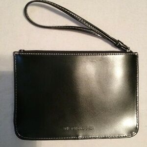 Wilsons Leather black wristlet hand purse